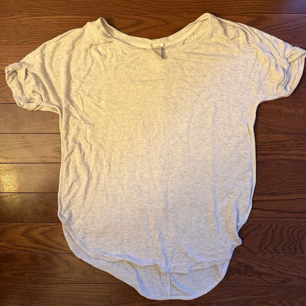 matty m Women’s Gray T-Shirt Size Medium